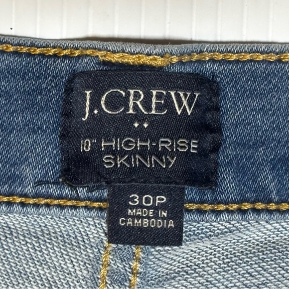J Crew 10" High Rise Skinny Jeans 30P or 30 Petite - Picture 9 of 10